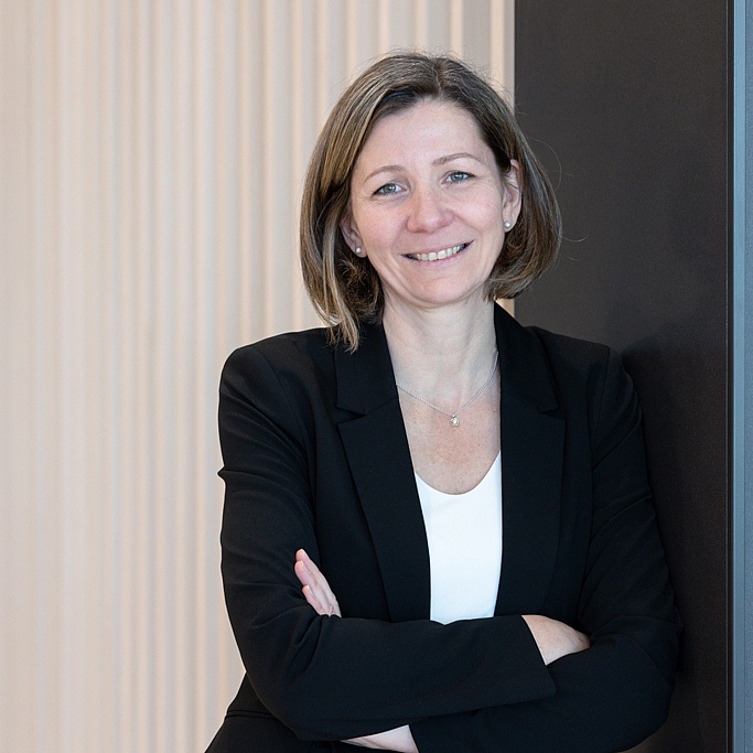 Jana Falkenberg, Senior Legal Counsel