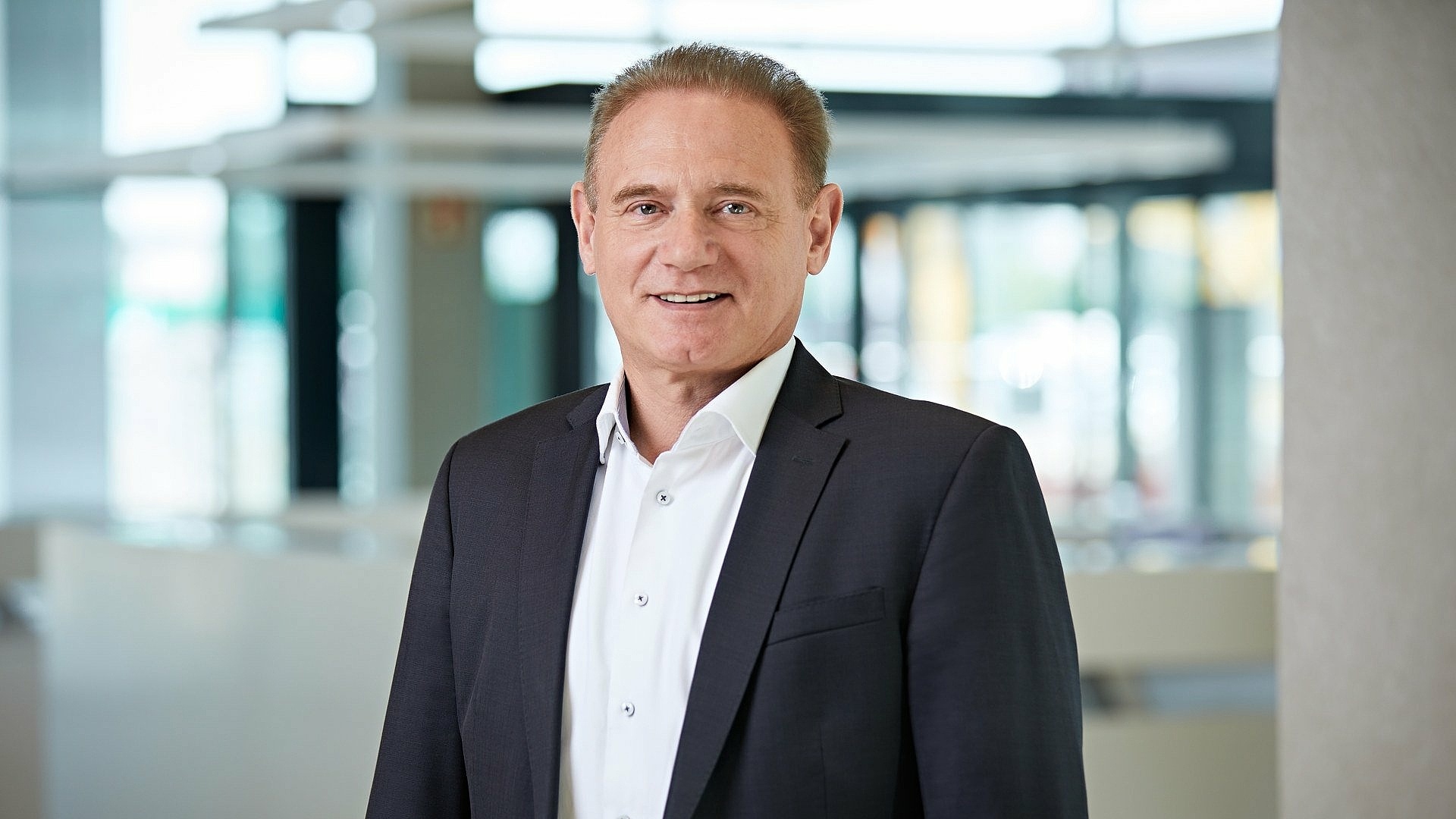 Oskar Gold, SVP APAC/Global Markets