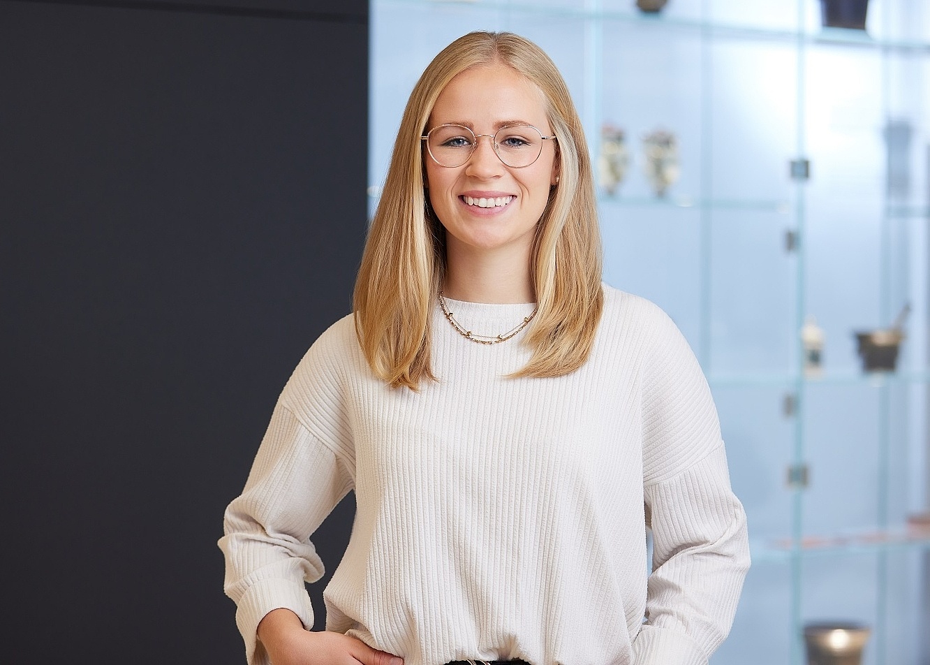 Portrait von Carmen Jäger, Auszubildende Chemielaborantin bei Vetter