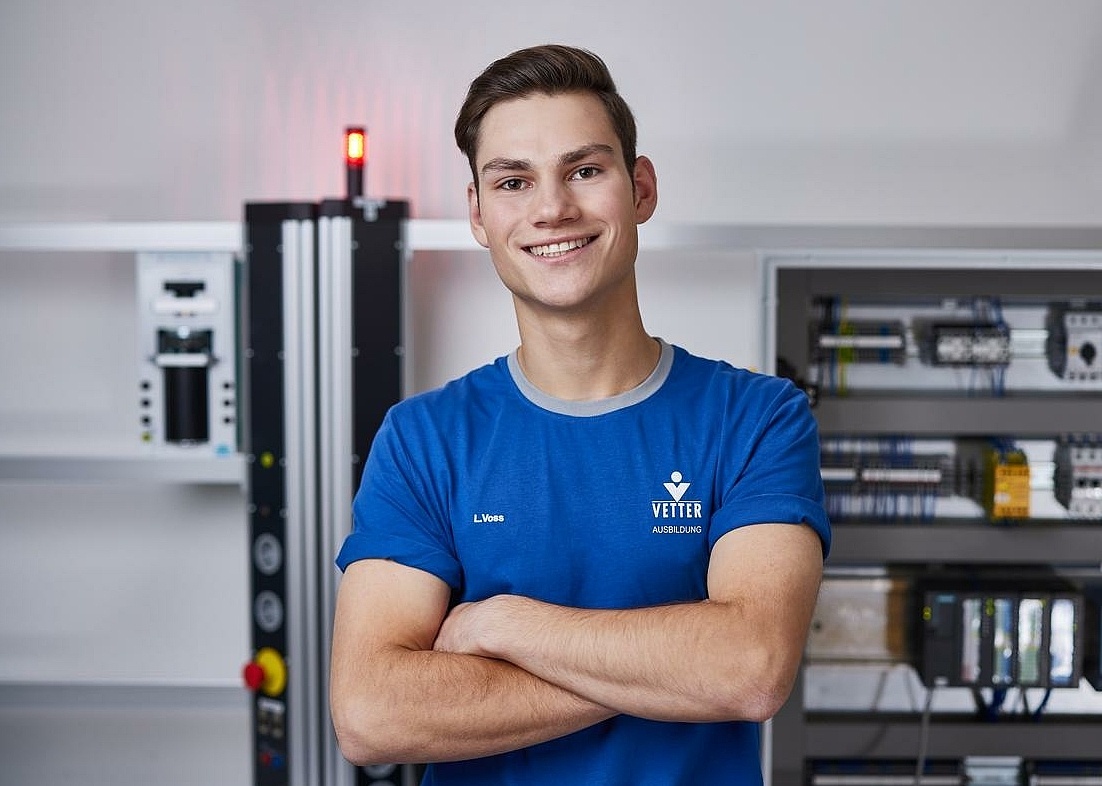 Portraitbild von einem Auszubildenden 