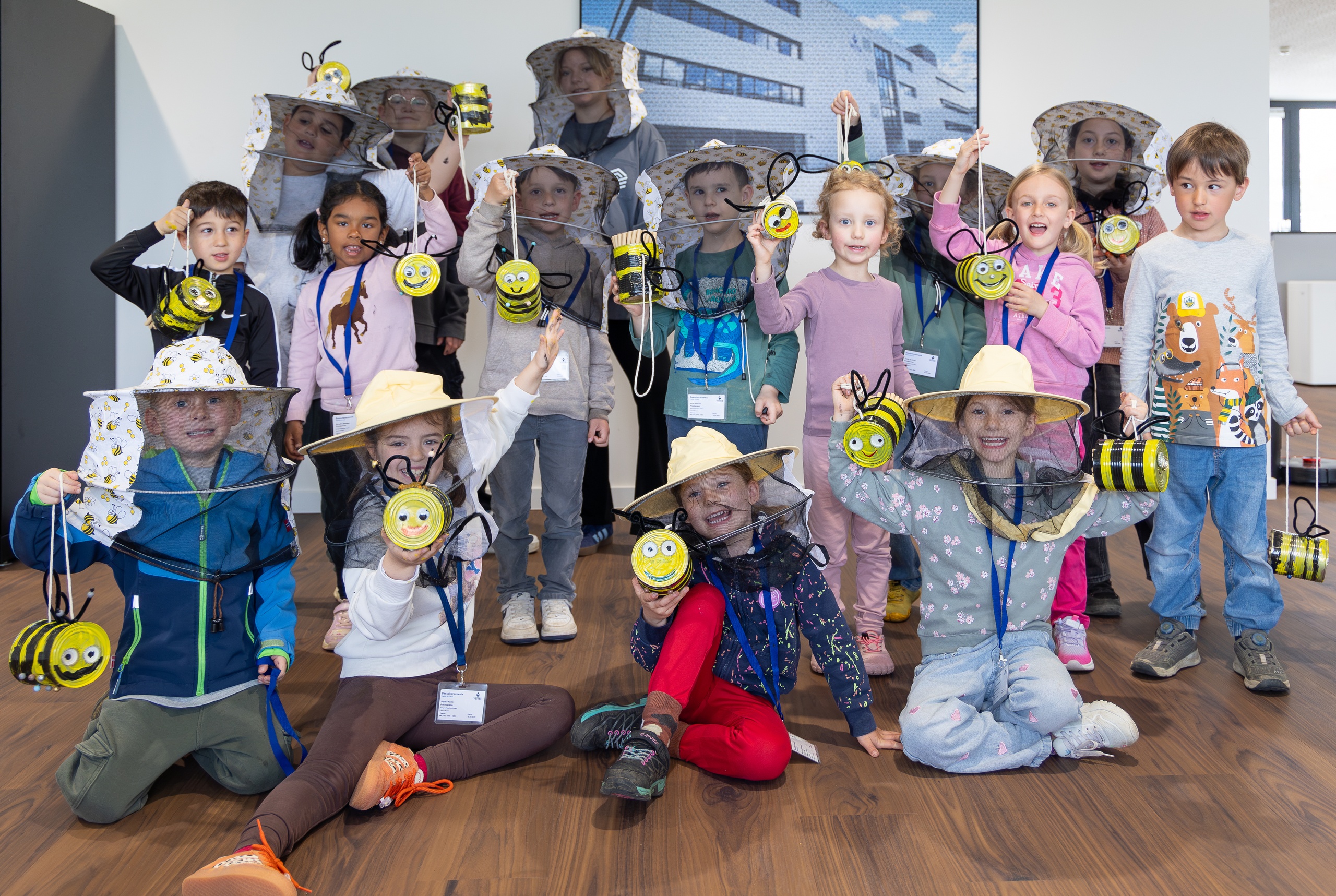 Vetter goes social Gruppenbild der Bienenaktion