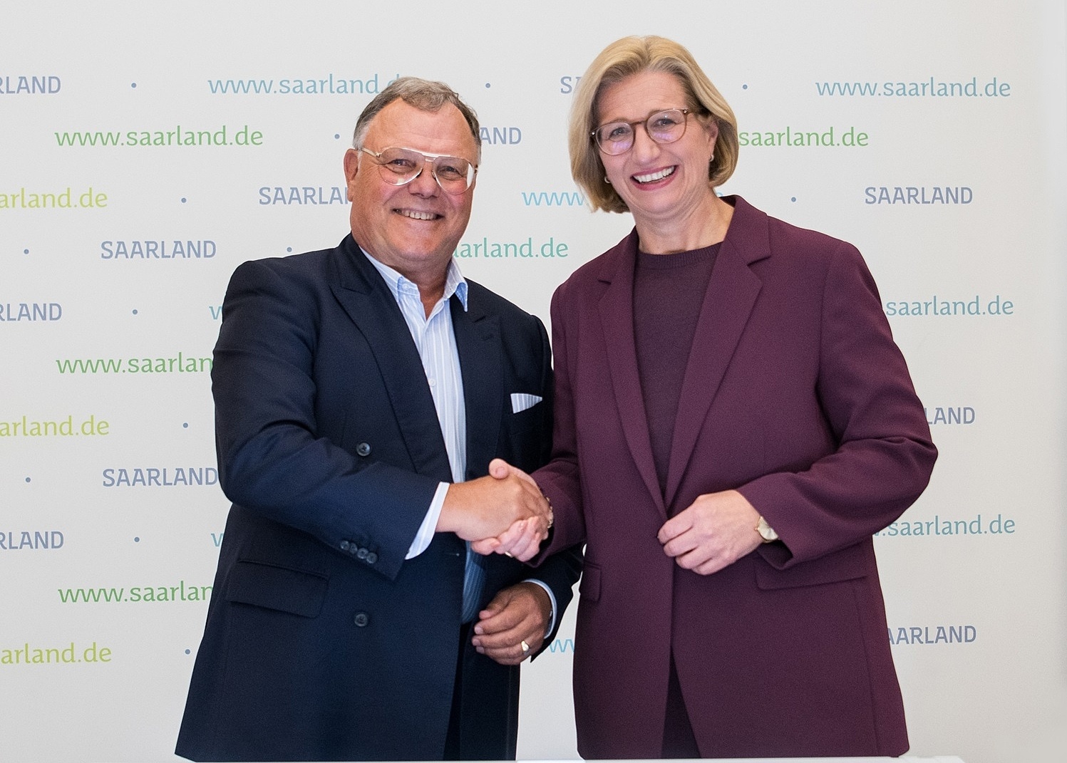 Anke Rehlinger, Ministerpräsidentin des Saarlandes und Senator h.c. Udo J. Vetter, Beiratsvorsitzender und Mitglied der Inhaberfamilie Vetter