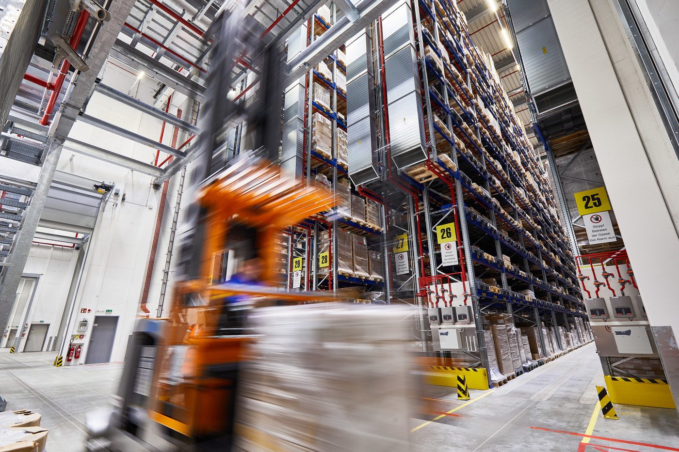 High bay warehouse