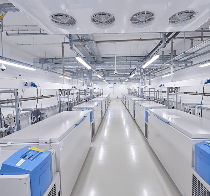 Chest freezer room storage pharmaceutical goods