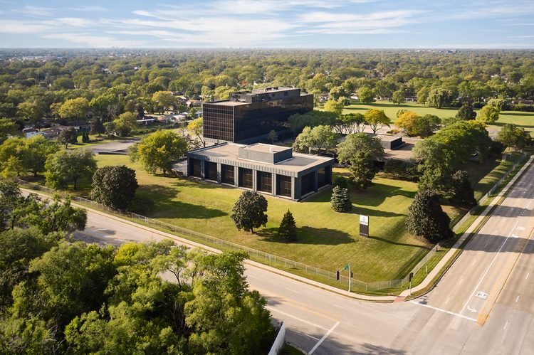 Vetter Des Plaines surrounded by trees